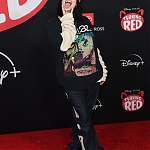 BillieEilish_03012022_002.jpg