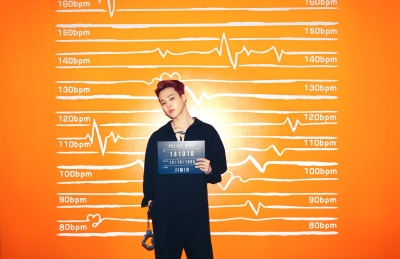 weverse_media_9e97621e4cbd482f8eaf765f50288061877.jpg