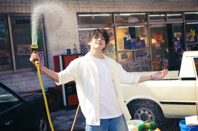 weverse_media_71b95af61b7c4e51b5f8065d798d54ff476.jpg
