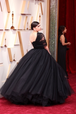 SofiaCarson_Oscars2022_03272022_005.jpg