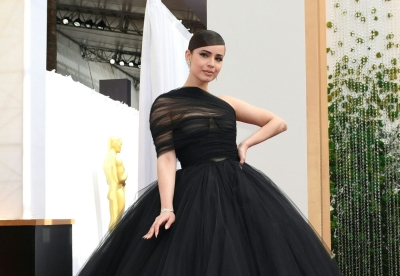 SofiaCarson_Oscars2022_03272022_025.jpg