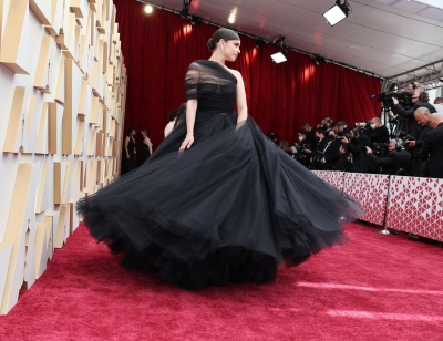 SofiaCarson_Oscars2022_03272022_030.jpg