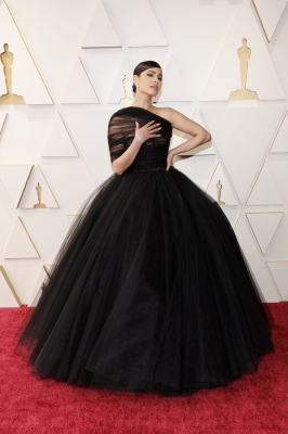 SofiaCarson_Oscars2022_03272022_073.jpg