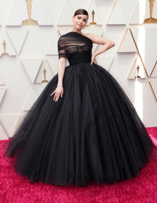 SofiaCarson_Oscars2022_03272022_075.jpg